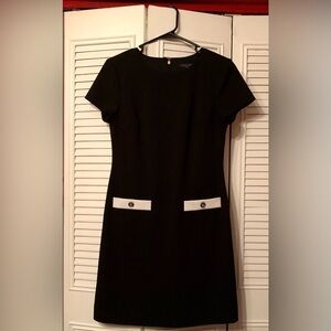 Tommy Hilfiger Black Short Sleeve Sheath office career Dress Size 4